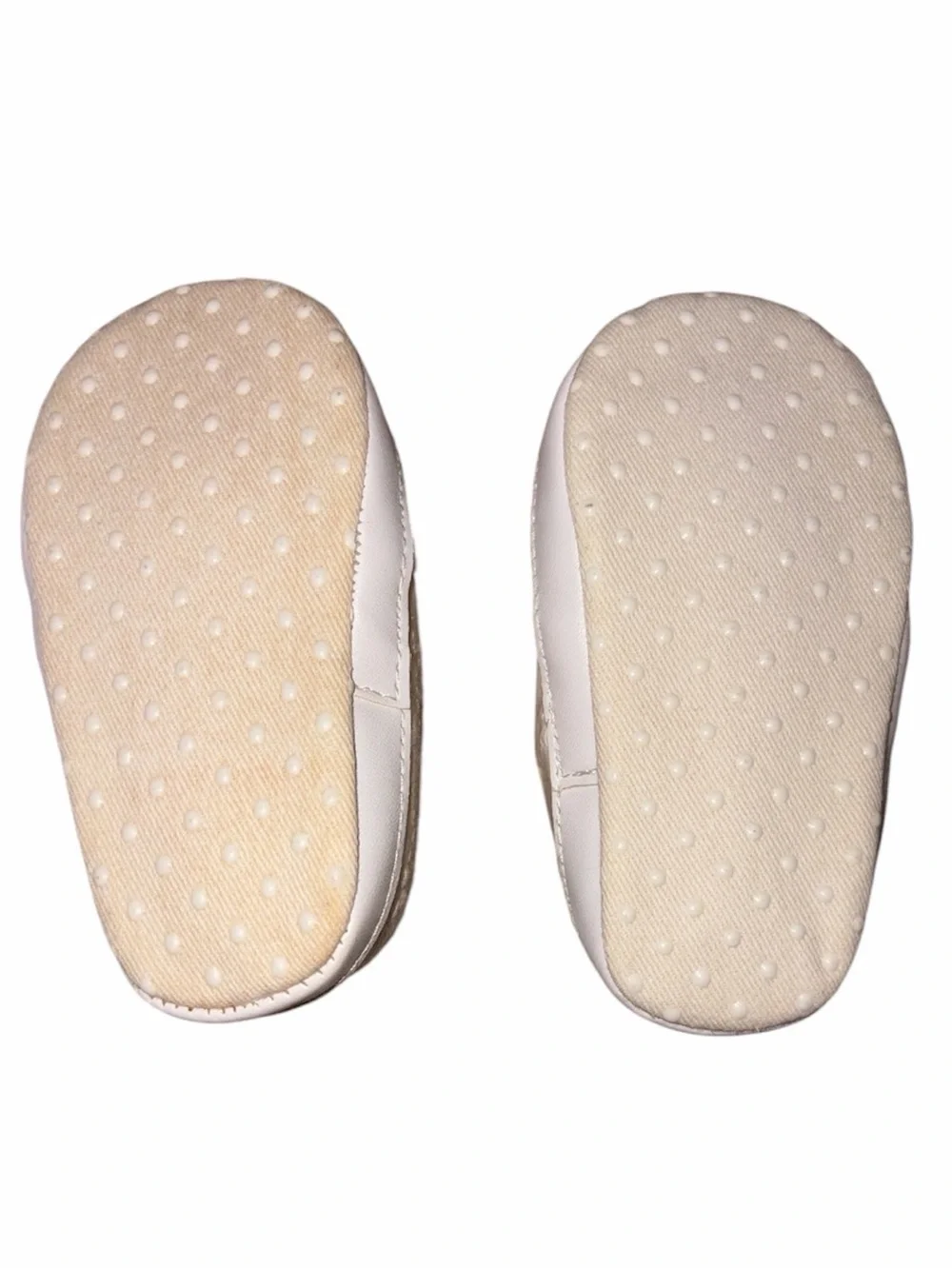 Old Navy Cream Eyelet Slip-On Baby Shoes 6-12 Mos NWT